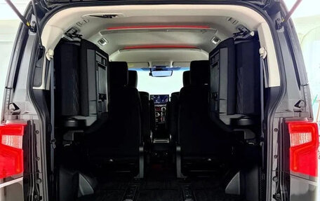 Mitsubishi Delica D:5 I, 2022 год, 3 060 700 рублей, 19 фотография