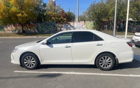 Toyota Camry, 2015 год, 2 200 000 рублей, 6 фотография