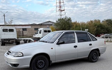 Daewoo Nexia I рестайлинг, 2010 год, 280 000 рублей, 5 фотография