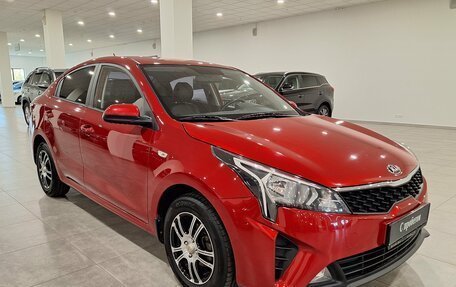 KIA Rio IV, 2020 год, 1 690 000 рублей, 4 фотография