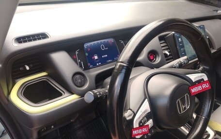 Honda Fit III, 2020 год, 1 570 000 рублей, 9 фотография