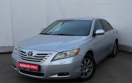 Toyota Camry, 2008 год, 830 000 рублей, 1 фотография