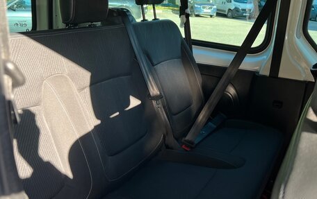 Renault Trafic, 2018 год, 2 230 000 рублей, 15 фотография