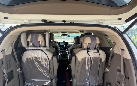 KIA Carnival, 2020 год, 3 750 000 рублей, 29 фотография