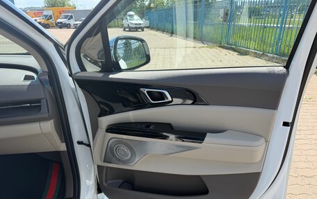KIA Carnival, 2020 год, 3 750 000 рублей, 24 фотография