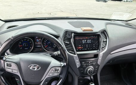 Hyundai Santa Fe III рестайлинг, 2012 год, 1 990 000 рублей, 8 фотография