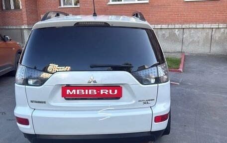 Mitsubishi Outlander III рестайлинг 3, 2011 год, 1 150 000 рублей, 5 фотография