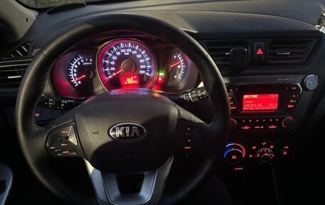 KIA Rio III рестайлинг, 2013 год, 795 000 рублей, 9 фотография