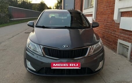 KIA Rio III рестайлинг, 2013 год, 795 000 рублей, 4 фотография