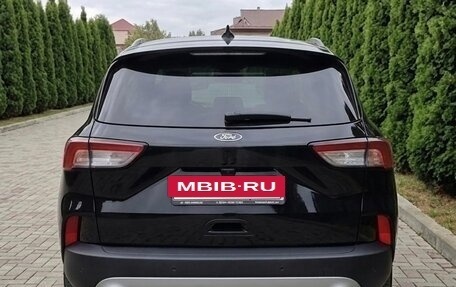 Ford Escape, 2022 год, 1 990 000 рублей, 4 фотография