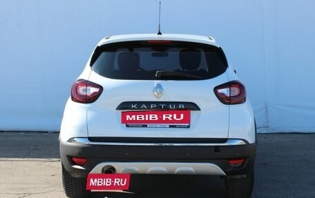 Renault Kaptur I рестайлинг, 2018 год, 1 120 000 рублей, 6 фотография