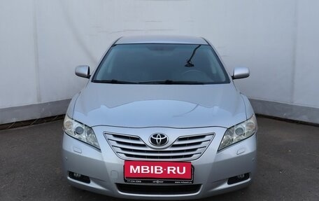 Toyota Camry, 2008 год, 830 000 рублей, 2 фотография