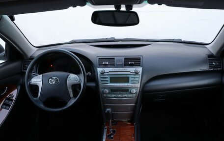 Toyota Camry, 2008 год, 830 000 рублей, 13 фотография