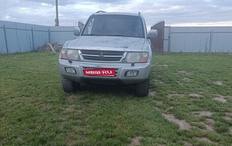 Mitsubishi Montero III, 2001 год, 550 000 рублей, 1 фотография