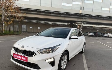 KIA cee'd III, 2019 год, 1 850 000 рублей, 1 фотография
