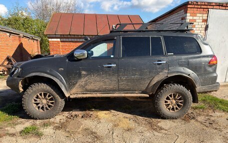 Mitsubishi Pajero Sport II рестайлинг, 2011 год, 1 450 000 рублей, 4 фотография