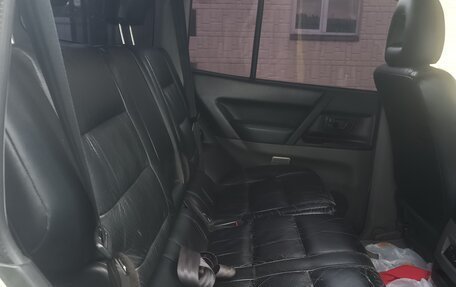 Mitsubishi Montero III, 2001 год, 550 000 рублей, 6 фотография