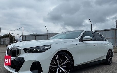 BMW 5 серия, 2024 год, 7 700 000 рублей, 3 фотография