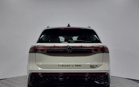 Volkswagen Tiguan, 2026 год, 5 200 000 рублей, 8 фотография