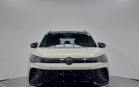 Volkswagen Tiguan, 2026 год, 5 200 000 рублей, 3 фотография
