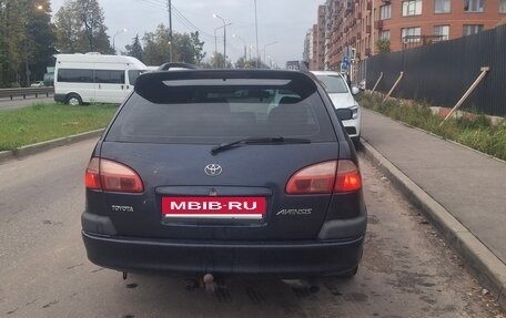 Toyota Avensis III рестайлинг, 2000 год, 215 000 рублей, 6 фотография