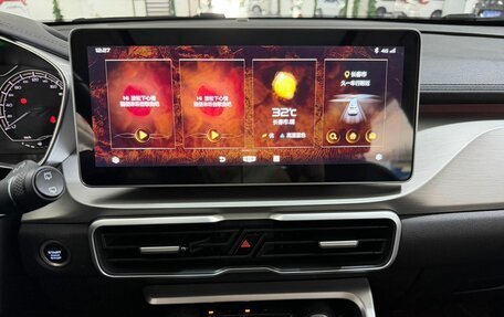 Geely Coolray I, 2022 год, 1 170 000 рублей, 13 фотография