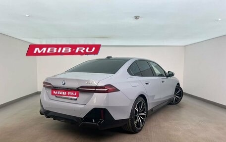 BMW 5 серия, 2026 год, 10 050 000 рублей, 3 фотография