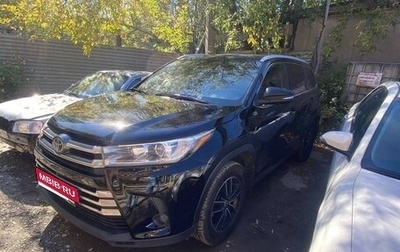 Toyota Highlander III, 2017 год, 2 790 000 рублей, 1 фотография