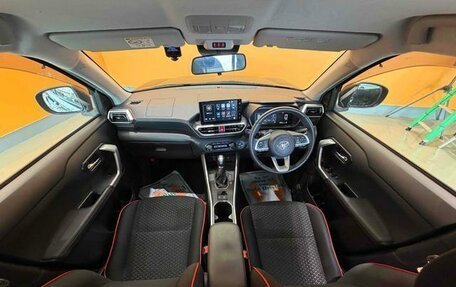 Toyota Raize I, 2023 год, 1 050 000 рублей, 10 фотография