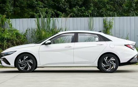 Hyundai Elantra, 2026 год, 1 900 000 рублей, 4 фотография
