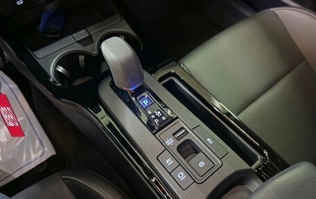 Toyota Prius IV XW50, 2025 год, 5 100 000 рублей, 13 фотография