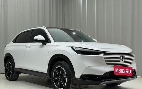 Honda Vezel, 2023 год, 1 320 000 рублей, 3 фотография