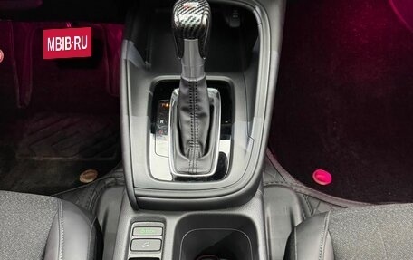 Honda Vezel, 2023 год, 1 320 000 рублей, 12 фотография