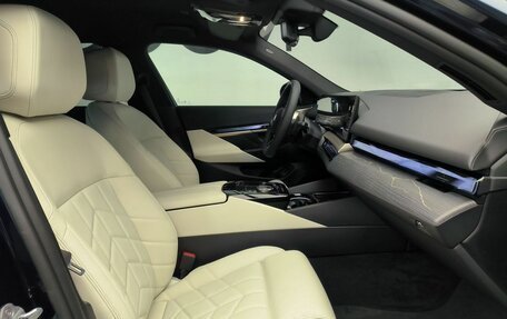 BMW 5 серия, 2024 год, 11 500 000 рублей, 14 фотография