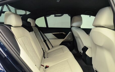 BMW 5 серия, 2024 год, 11 500 000 рублей, 16 фотография