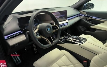 BMW 5 серия, 2024 год, 11 500 000 рублей, 7 фотография