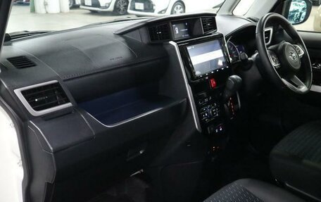 Toyota Roomy I, 2023 год, 750 000 рублей, 14 фотография