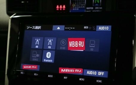 Toyota Roomy I, 2023 год, 750 000 рублей, 22 фотография