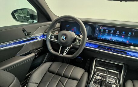 BMW 7 серия, 2025 год, 15 750 000 рублей, 14 фотография