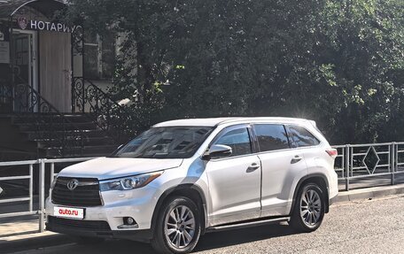 Toyota Highlander III, 2014 год, 2 666 666 рублей, 3 фотография