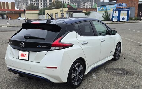 Nissan Leaf II, 2018 год, 1 590 000 рублей, 3 фотография