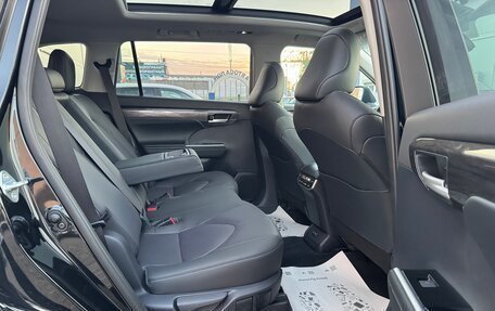 Toyota Highlander, 2026 год, 5 250 000 рублей, 36 фотография