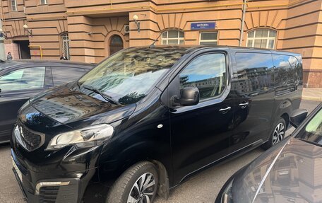 Peugeot Traveller I, 2020 год, 2 472 800 рублей, 2 фотография