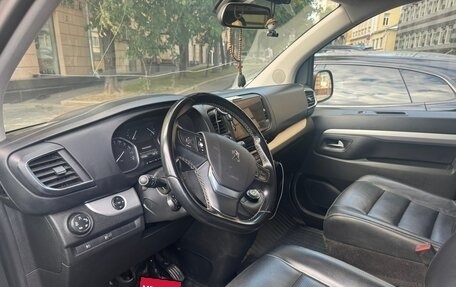 Peugeot Traveller I, 2020 год, 2 472 800 рублей, 20 фотография