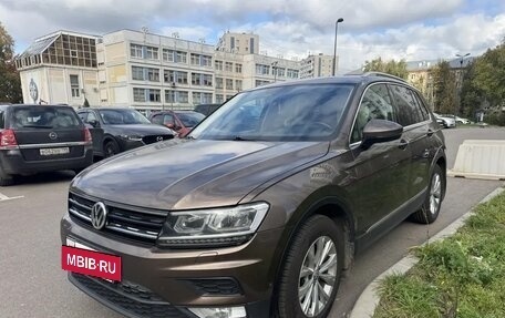 Volkswagen Tiguan II, 2017 год, 1 999 000 рублей, 7 фотография