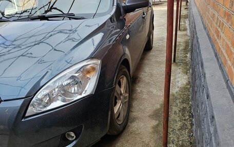 KIA cee'd I рестайлинг, 2009 год, 650 000 рублей, 3 фотография