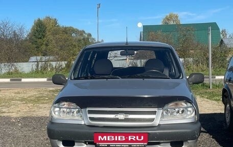 Chevrolet Niva I рестайлинг, 2004 год, 210 000 рублей, 2 фотография