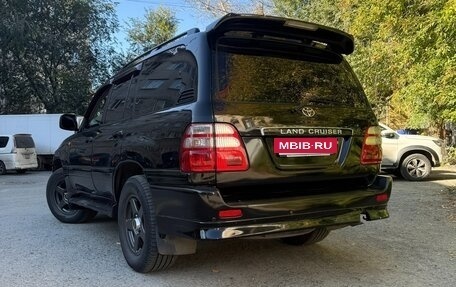 Toyota Land Cruiser 100 рестайлинг 2, 2003 год, 1 800 000 рублей, 6 фотография