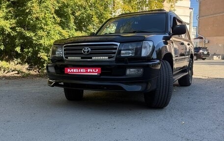 Toyota Land Cruiser 100 рестайлинг 2, 2003 год, 1 800 000 рублей, 7 фотография