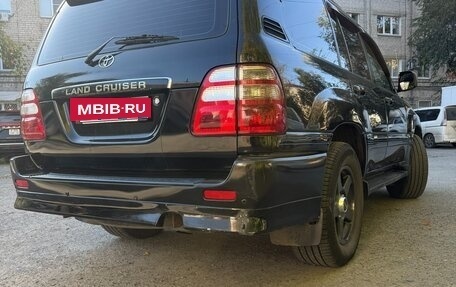 Toyota Land Cruiser 100 рестайлинг 2, 2003 год, 1 800 000 рублей, 5 фотография